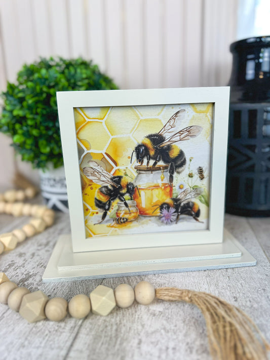 Honey Bees Interchangeable Shelf Sitter Plate