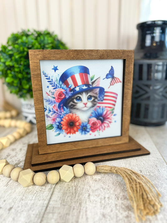 Patriotic Kitten Interchangeable Shelf Sitter Plate